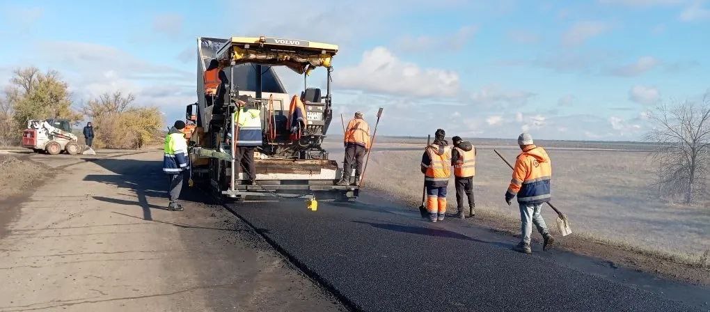 К саратовскому поселку отремонтировали подъездной путь